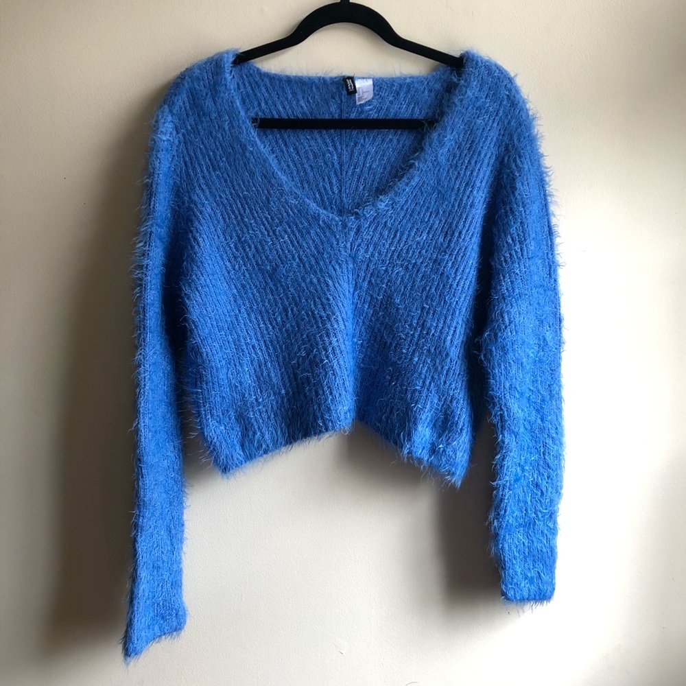Fuzzy Cropped Sweater